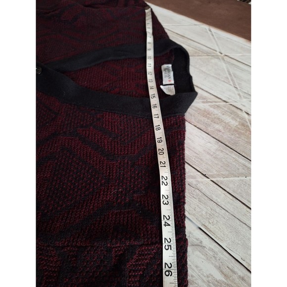 Men's Burgundy & Black Patterned Cardigan Sweater - Picture 10 of 12